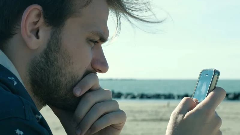 Как укрепить доверие в браке: ТОП-9 приложений для контроля