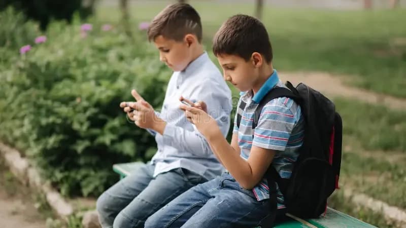 7 программ для контроля за передвижением ребенка