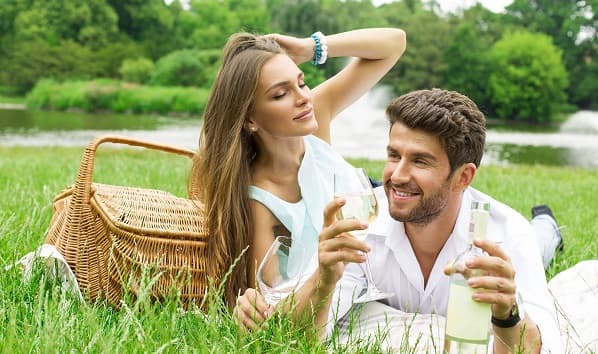 Укрепить отношения в браке: полезные приложения и советы